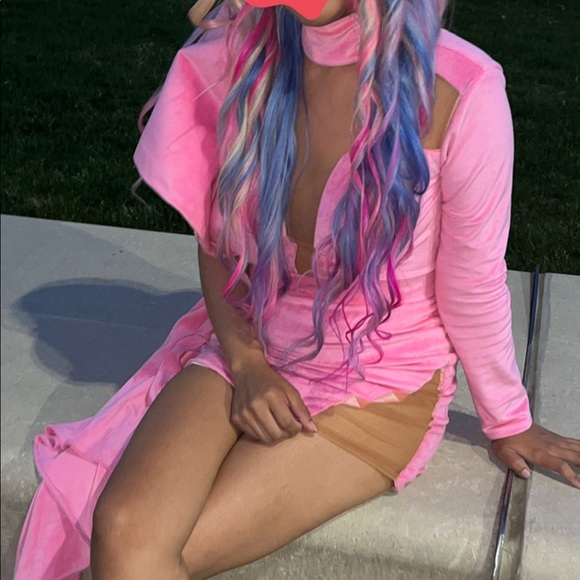 Dress - Picture 5 of 5